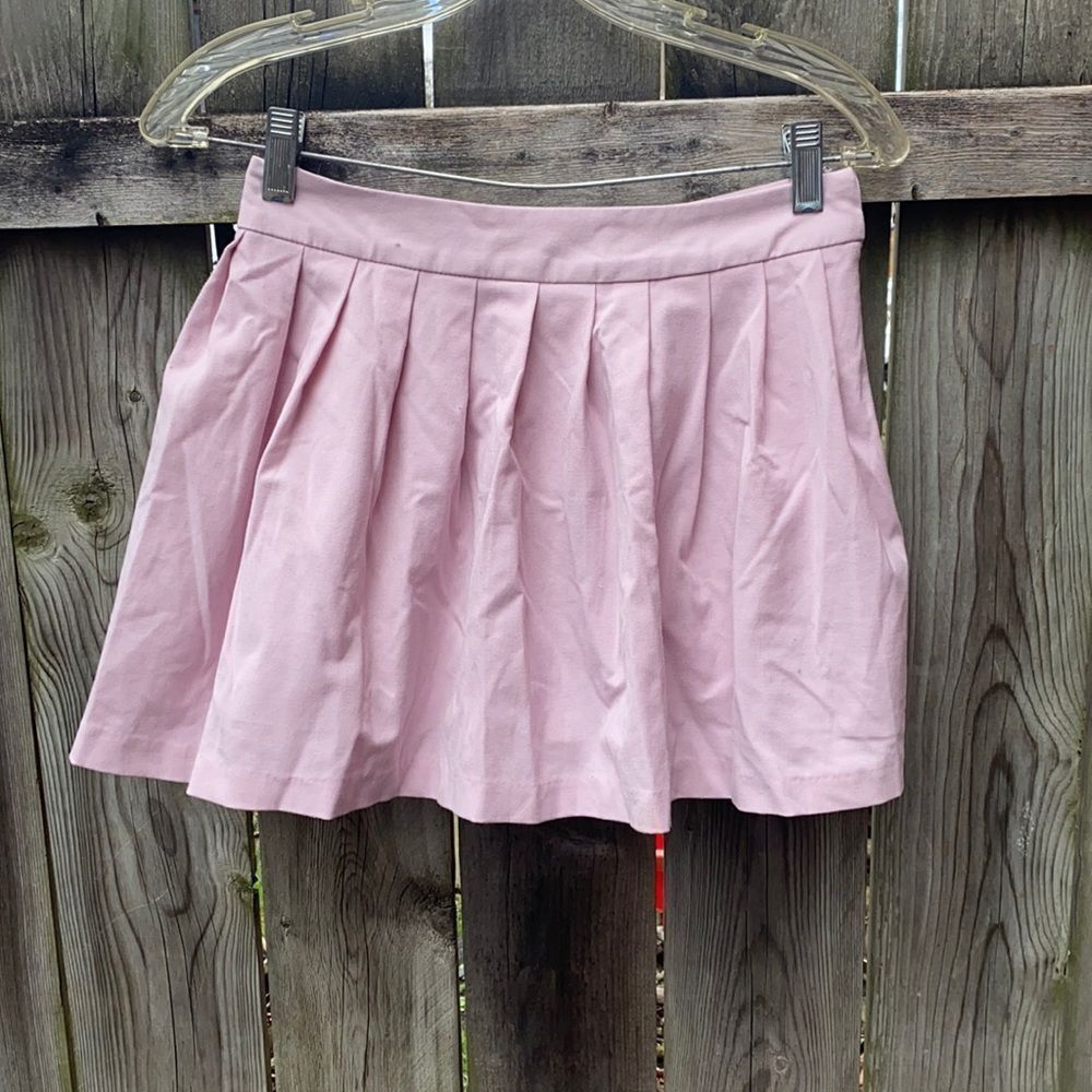 Forever 21 pink skort sz. S